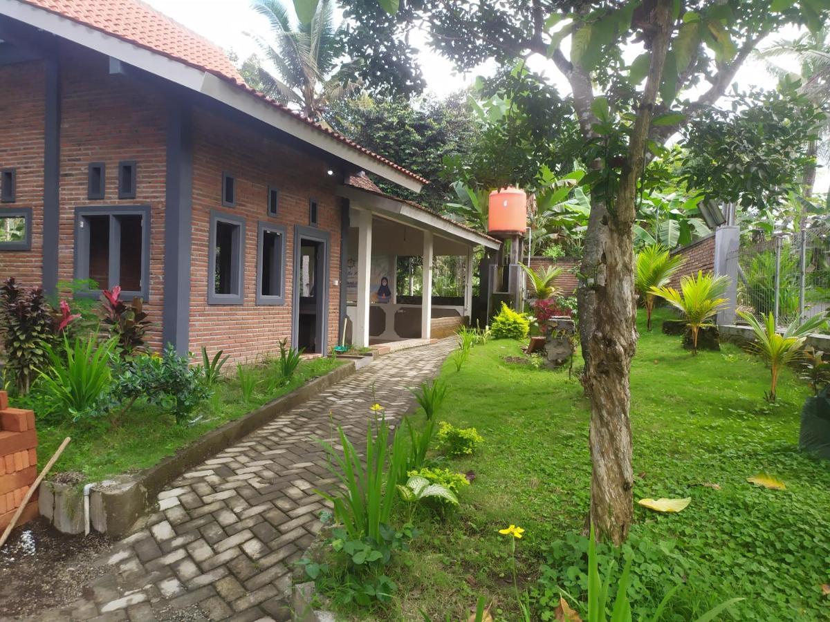 kelapa gading villas Banyuwangi  Bagian luar foto